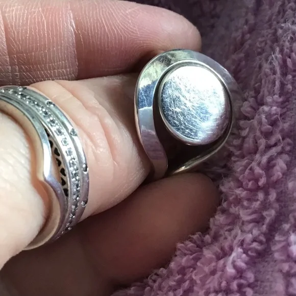 🥳🎉2/25$🤩. Silver ring - Picture 2 of 4